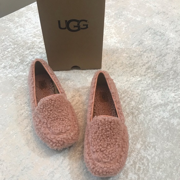 UGG Shoes - NWT Ugg Hailey Fluff Loafer Pink Size 8 & 9